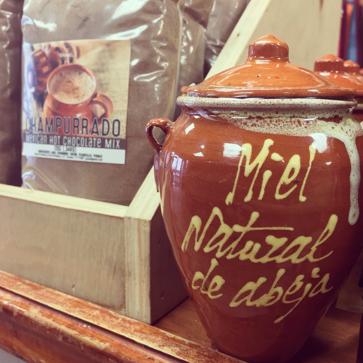 granelglobal's tweet photo. Stay safe #houston #winteressentials❄️ #champurrado #mielnatural🍯 #localhoney https://t.co/XW9HkkOBlW