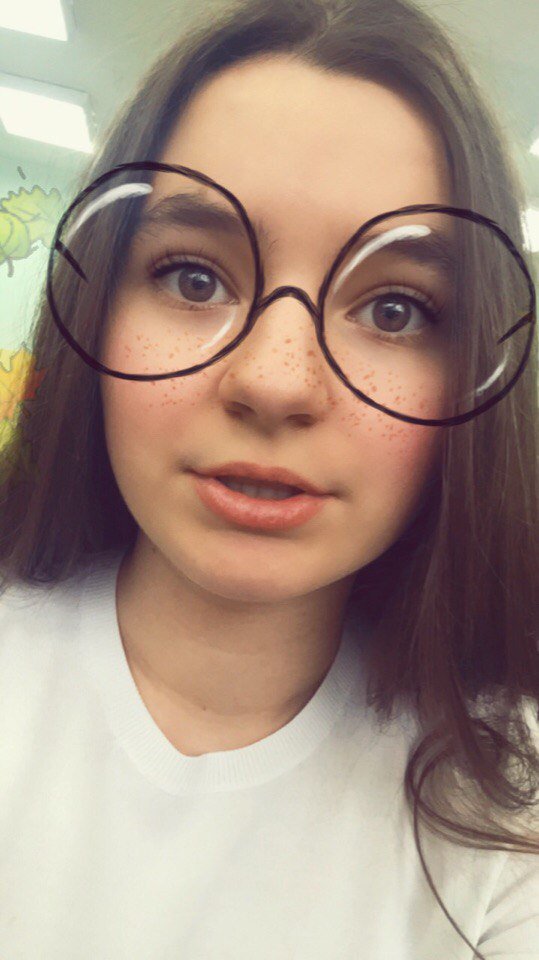 ValeriaNeon's tweet photo. Я вернулась🎊 #BTSinUkraine2018 #JacksonDeservesBetter #МояГодовщинаВТвиттере https://t.co/3tpyC61gn0
