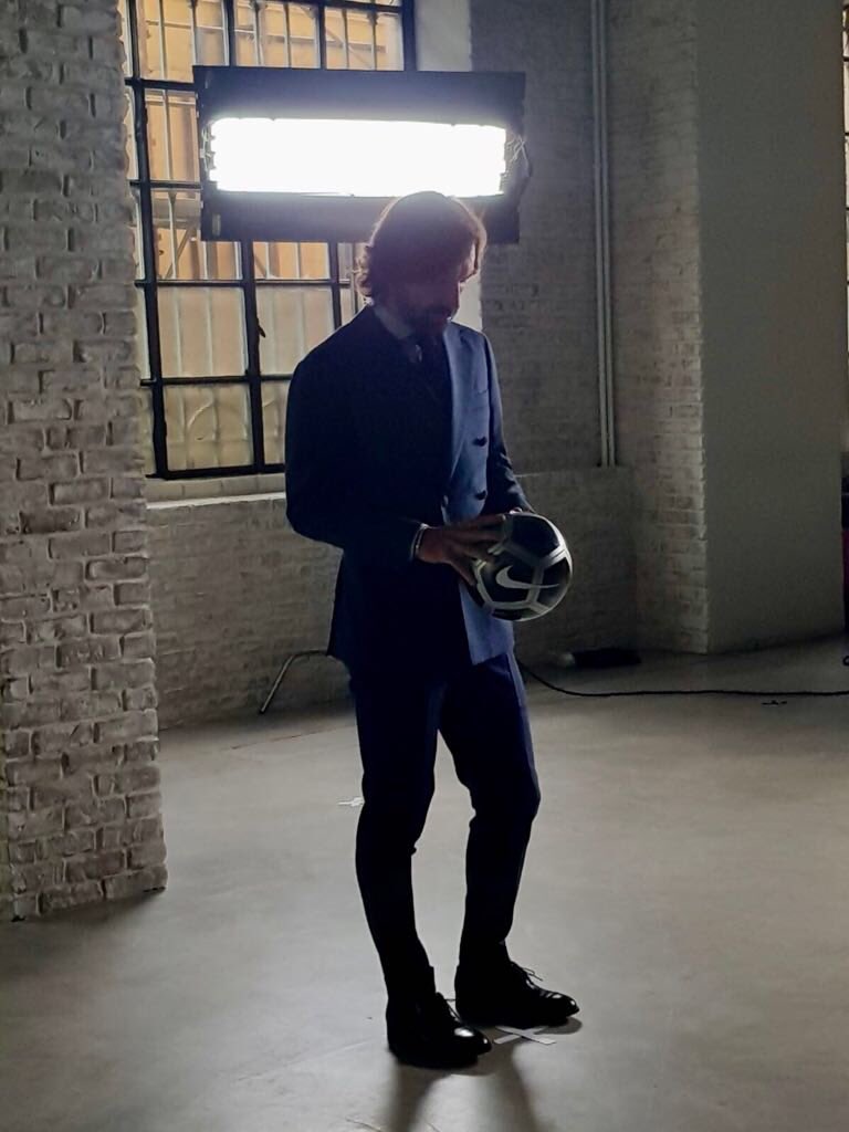 starsonfield's tweet photo. Che classe ๐ฉ #elegance #newproject #work #management #starsonfield https://t.co/RaNOR2G7Su