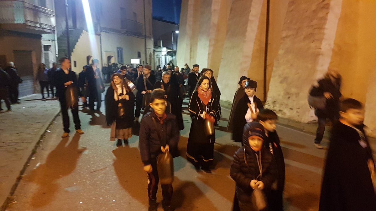 unplibasilicata's tweet photo. Sfilata del #Carnevale #Lucano a #SanMauroForte @protricarico Pro Loco Montescaglioso - Pro Loco Lavello "F.Ricciuti" - Al Parco - Pro Loco Teana - ProLoco San Mauro Forte-Portatori della Iaccara
#proloco #Prolocobasilicata #prolocoditalia #unplibasilicata #unplibas #matera2019 https://t.co/CIPk86j9Mi