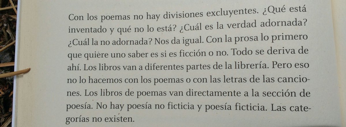 PaulinadeHaedo's tweet photo. #NicholsonBaker #ElAntologo #Poesia https://t.co/nnixjqvmT8