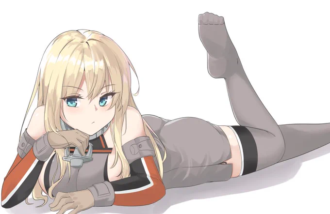 ビスマルクちゃん!!
ってゆうか最近ビスマルクばかり描いている。
#艦これ 