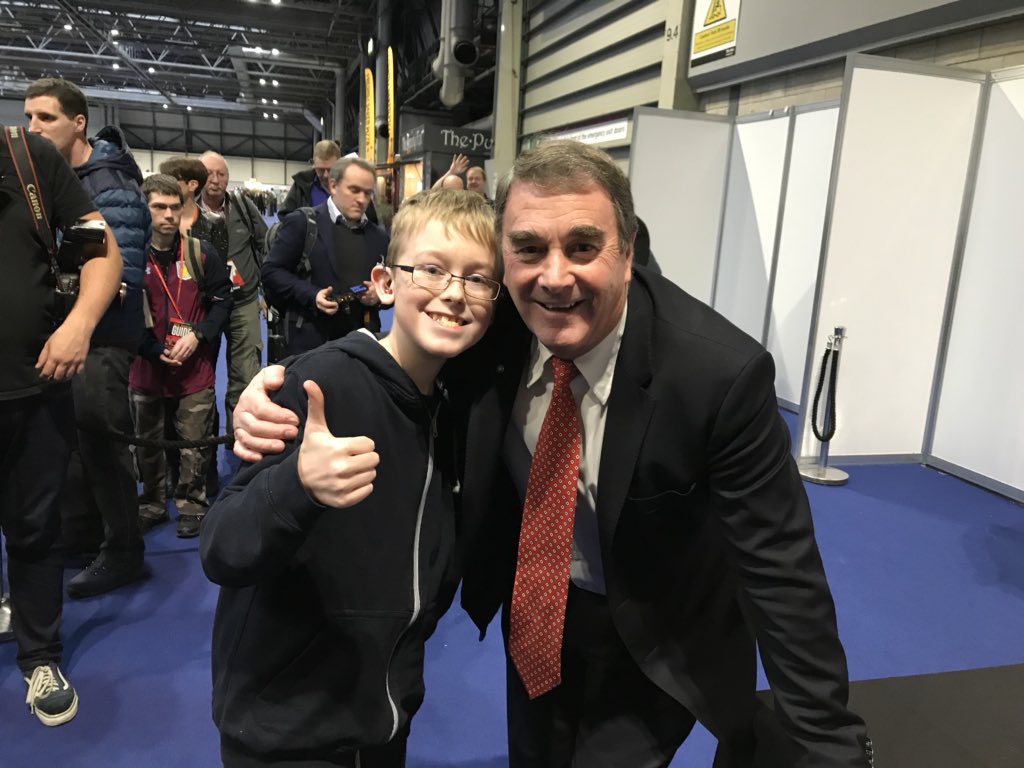 treaclealex's tweet photo. @nigelmansell Thank you for being so kind on Saturday @Autosport_Show. My son was in awe of meeting you. Xx https://t.co/3h7nZYpwP2