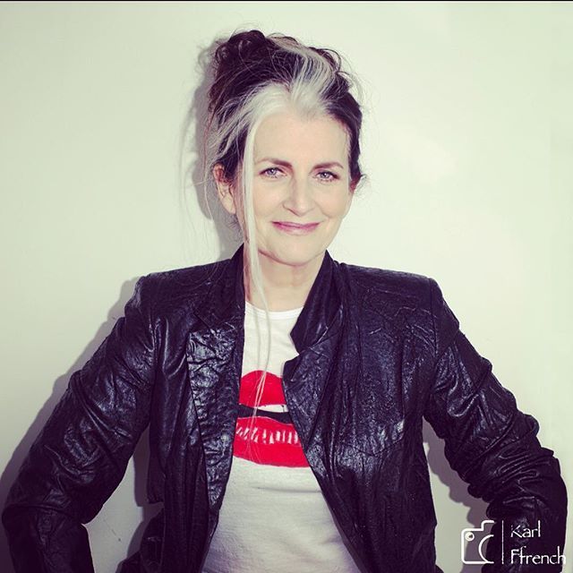cathyocstylist's tweet photo. The best thing to have in your wardrobe? Attitude ( and a great T!) Thanks @ginagpotter and @karlffrench for the snap :) #mystyle #inspiringirish #wearingirish https://t.co/GSNcYy1lGH