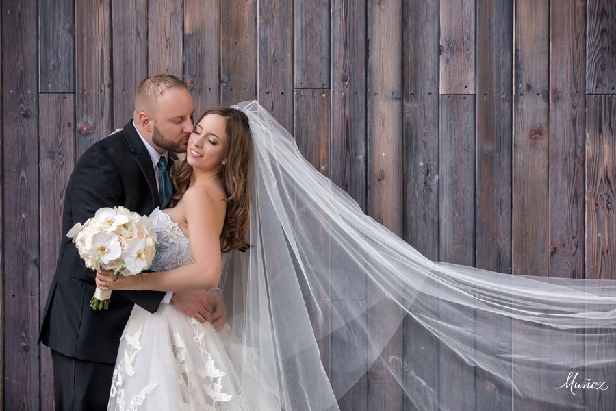 MunozPhoto's tweet photo. Just a couple images from Amanda and Jeremy's wedding at The W Fort Lauderdale! These two are absolutely wonderful! 😍💍📸  @wftlauderdale #love #wedding #bride #groom #brideandgroom #munozphoto #weddingphotography https://t.co/Wl910cH4ST
