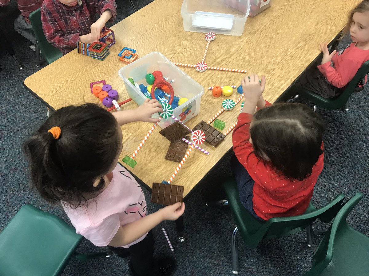 ECin113's tweet photo. Having fun exploring some new table toys today #EC302 https://t.co/G2KwFtdvpv