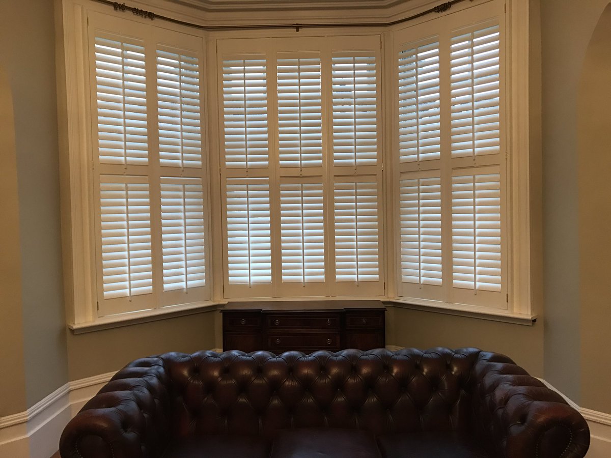 bespokeshutter's tweet photo. Up to 30% off interior shutter blinds in our winter sale ! https://t.co/fnXRoy7WJa tel02031313155 https://t.co/PO42iKysap