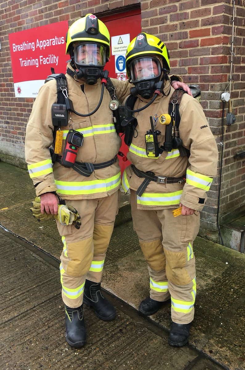 JohnNicholRAF's tweet photo. Just spent a great day with @GreenWatchHH @HFRS. I was amazed at range of incidents attended (fires AND medical). A fantastic, dedicated, professional team. Thank you for having me &amp; Thank you for your service. @HertsFRSControl
@hertscc @hertsfirechief https://t.co/Qg27qL9qTu