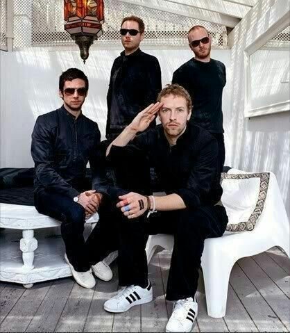 coldplaysphotos's tweet photo. Special #20YearsOfColdplay 
Happy Birthday guys https://t.co/Cj67YS7AC1