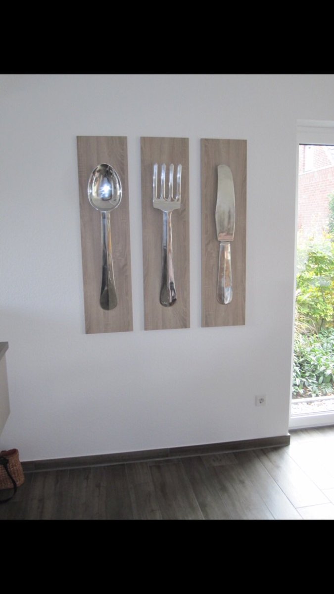 Onderzoek Vergelijkbaar Humoristisch Liesan on Twitter: "Nog 16 sets design aluminium bestek voor aan de wand,  90 cm groot, bestel nu nog op = op; https://t.co/KAFLuYPLWO  https://t.co/cUlcm9jyEm" / Twitter