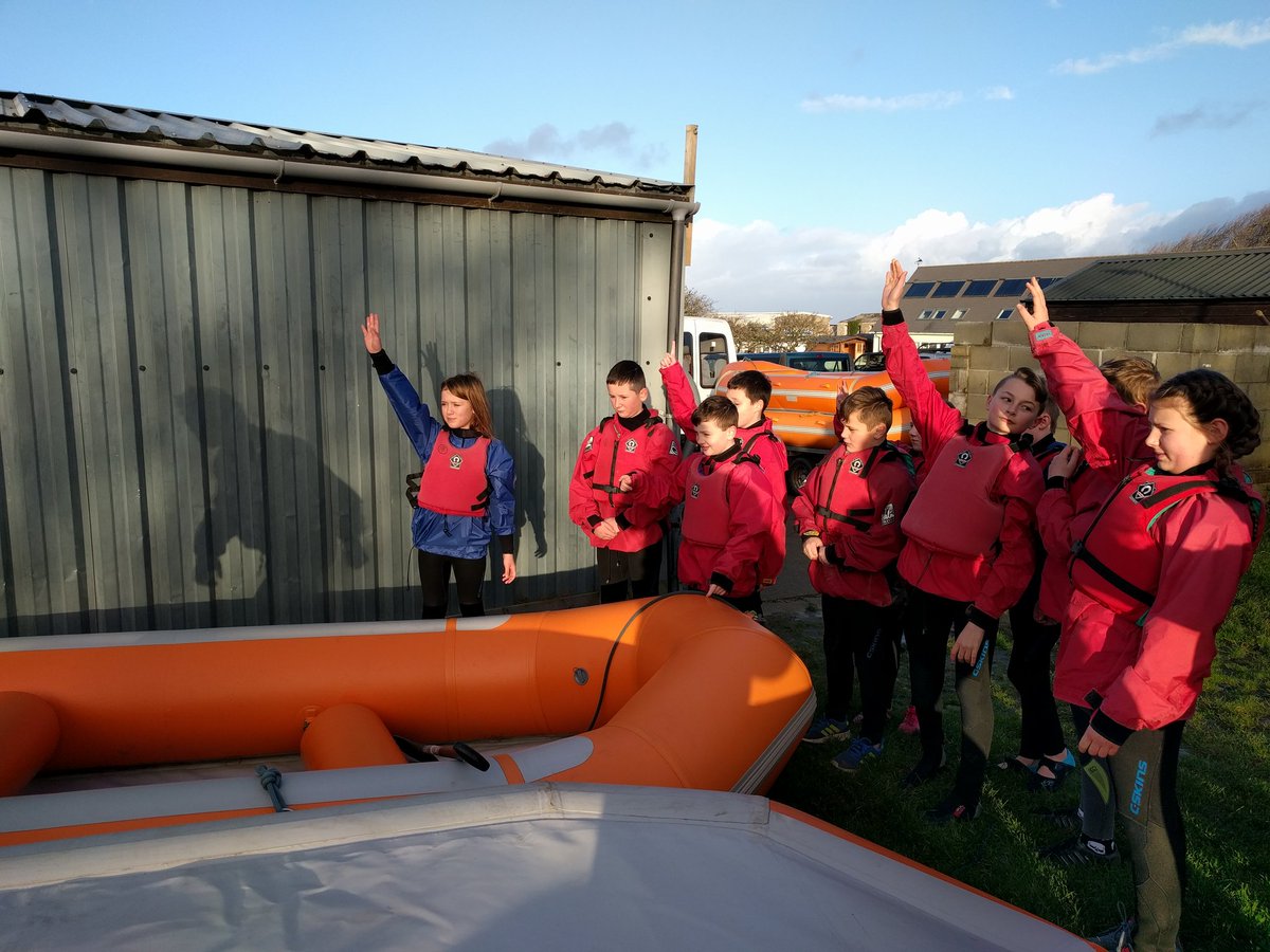 AnnaHalli7's tweet photo. Fantastic progress being made on day 2 of the Year 7 Reading Residential! Brilliant team work and bravery during rafting and tunnels @praisesaltash @skernlodge https://t.co/BtQICmGFb9