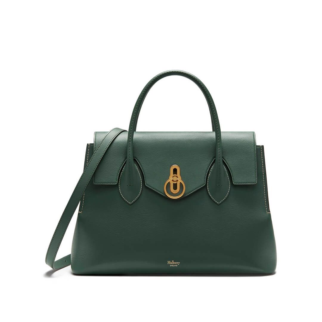 MulberryEngland's tweet photo. The Rider’s Lock: The Seaton and Mini Seaton are the newest styles to feature the #RidersLock which debuted on our Amberley collection last year. 

Discover the #MulberrySeaton: https://t.co/SX0WpJDIJ7 https://t.co/XC0No1I705