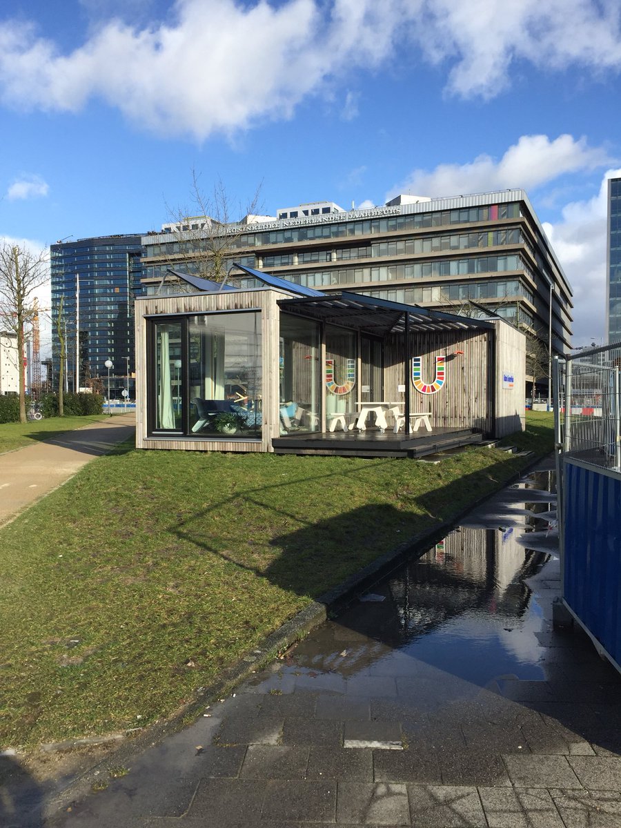 Vandaag heerlijk gewerkt bij <a href="/ANNE_omwoners/">ANNE</a> en ook nog even in het Rabo Groenhuis. Prima locatie en goede sfeer