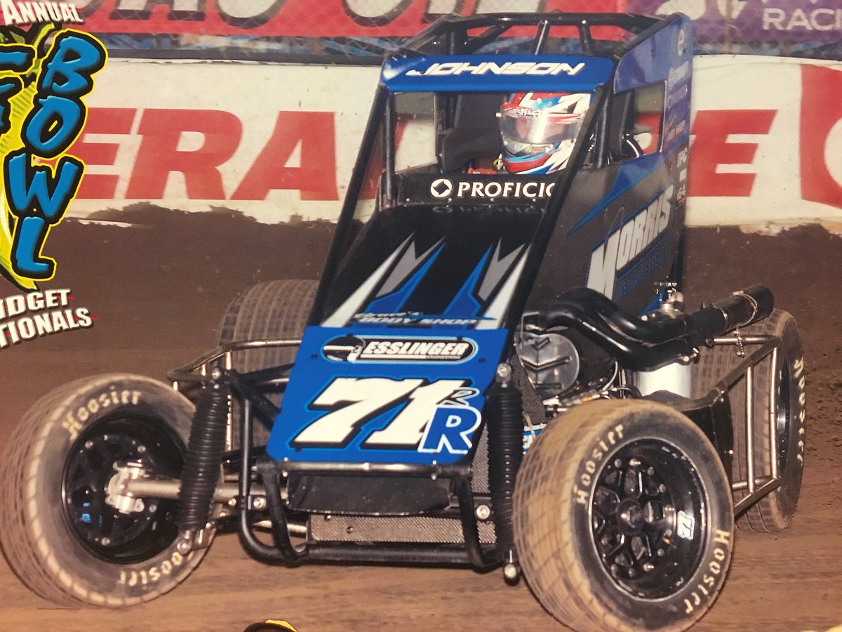 delmorris44's tweet photo. Thanks to the entire Morris Motorsports team for a fantastic @cbnationals.  @chasejohnson24 finishing 8th in the Saturday Night A Main was joy to watch.  @SpikeChassis @EsslingerEng @AdvRacingSusp @Lucas_Oil https://t.co/PfZzR2EKVF