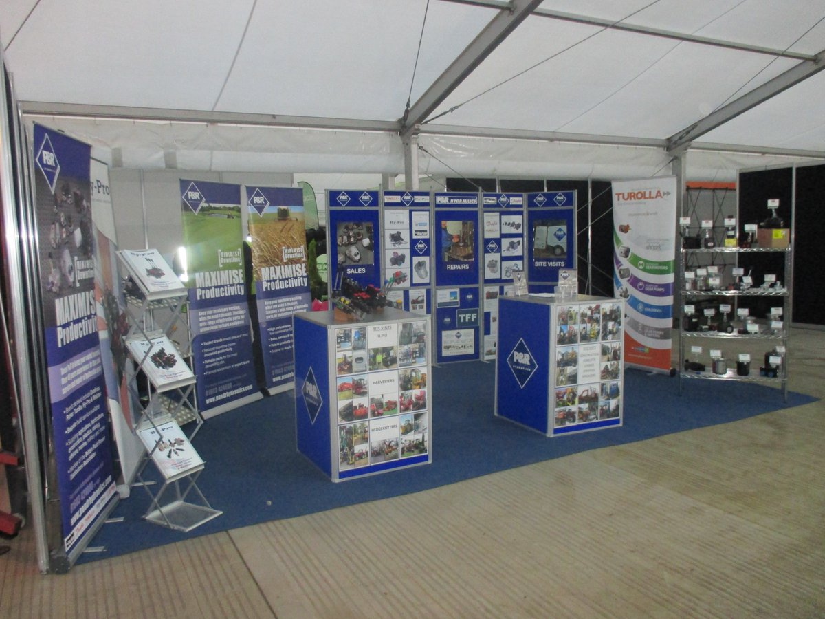 JGill_Pearson's tweet photo. We have set the stand up @lammashow All we need now is for you to visit us! #LAMMA18 #agriculture #farming #hydraulics @TheFarmingForum https://t.co/M98d0QqUaE