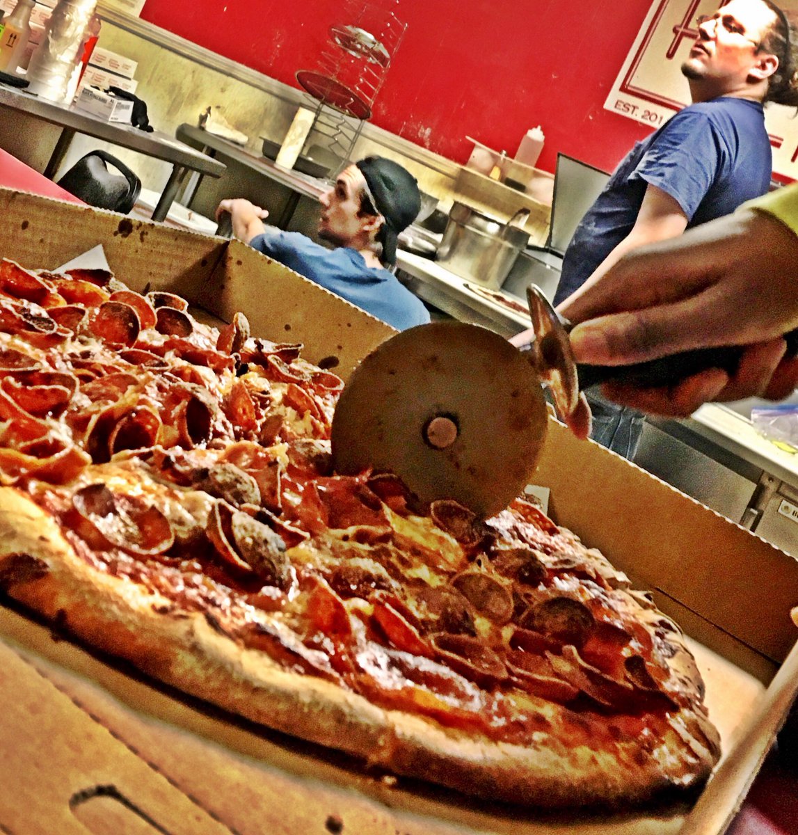 We bet you can’t eat just one slice #supportyourlocalpizzashop #pizza #morgantown #morgantowneats