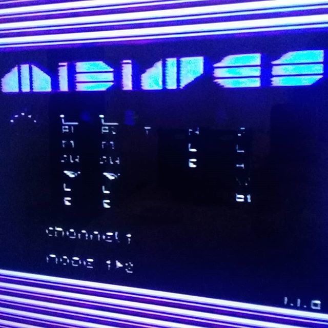 lospatmoritas's tweet photo. Mi felicidad de hoy fue volver a la vida la NES y el #midines
Awante el #chiptune y el ventilador en la cara https://t.co/J3HPK22CDZ