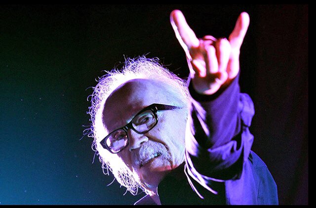 LaserDiscoPod's tweet photo. Happy 70th Bday to the master of horror John Carpenter!!  #Legend https://t.co/wZqHmVOXEh