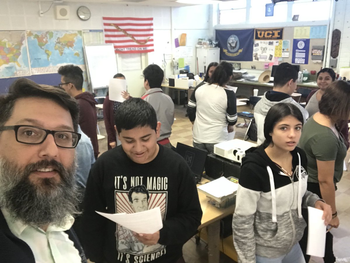 MrRojoP's tweet photo. Inside outside circles to share AVID tips for interviewing. https://t.co/ZM8p3qg7lg