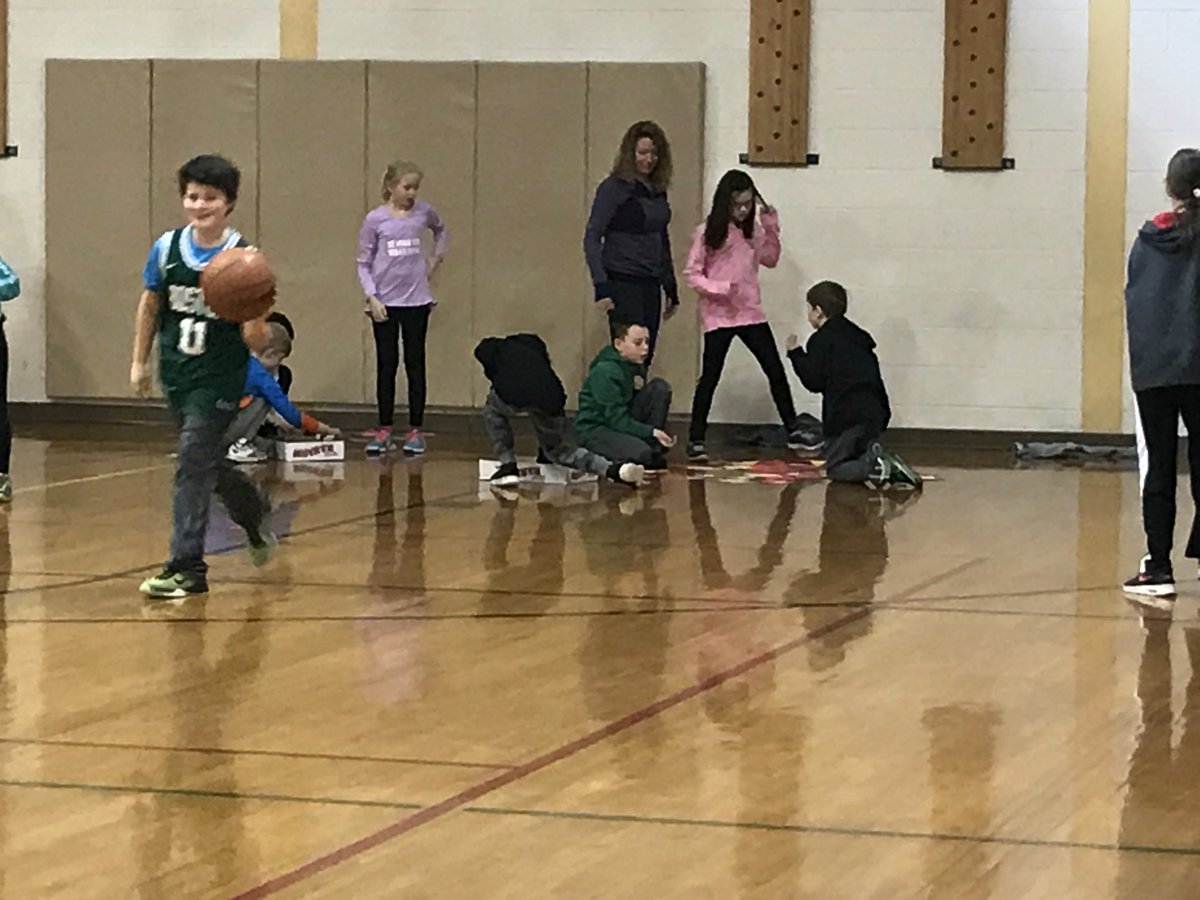 SargentSharks's tweet photo. 4th Grade Math-atlete Madness! #madaboutmath https://t.co/zLasDtbMHa