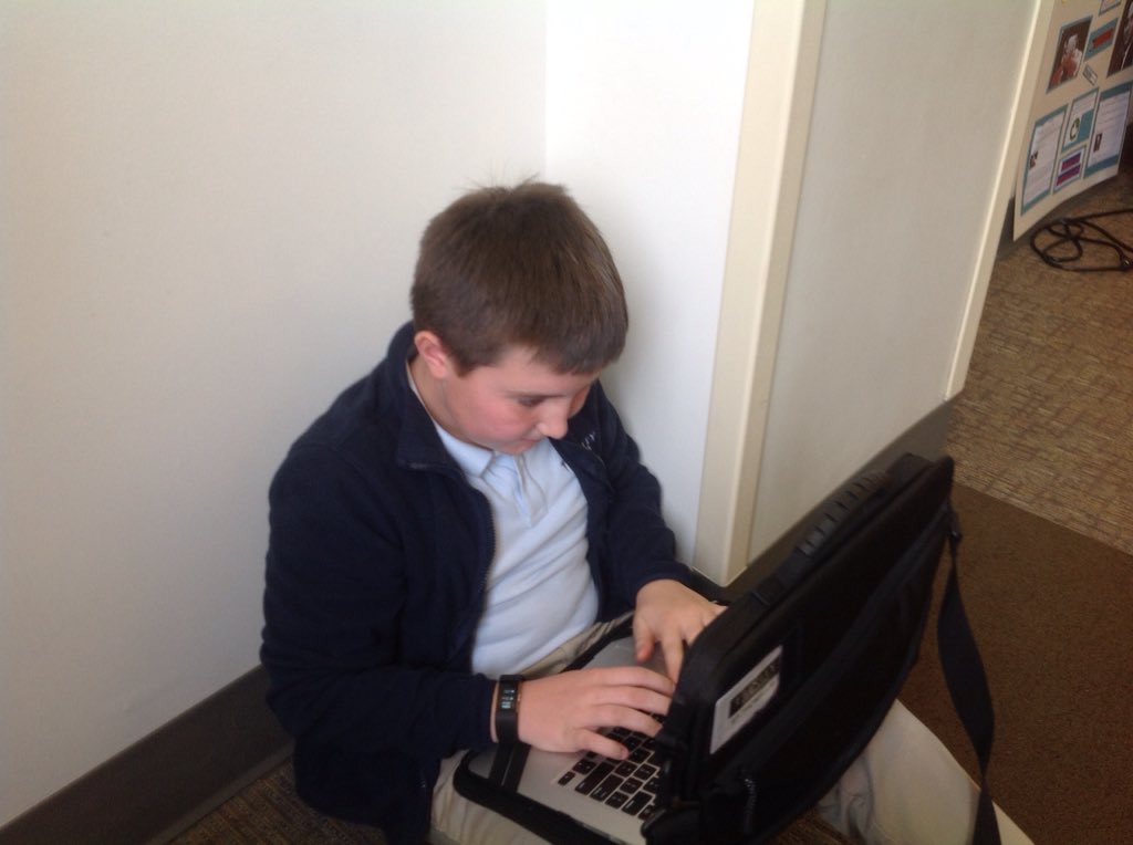 5thThomas's tweet photo. Just started our new writing pieces. 
BJ #trinitylearns https://t.co/4z3vmAIMAM