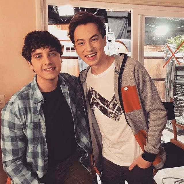 JudeJudiCorn's tweet photo. “So B maybe the oldest and I maybe the youngest but he always calls me the older one!” https://t.co/JdfKzwYx9E