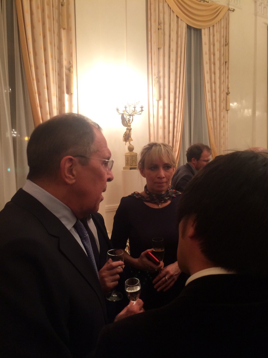 Yearly gathering b Russian Foreign dept for correspondents. Lavrov in good mood, but declined to come to my flat to play guitar with my pianist wife. Most interesting: NO security check! No look in bags, no detectors, and as simple as that to walk forward and share a vodka w him.
