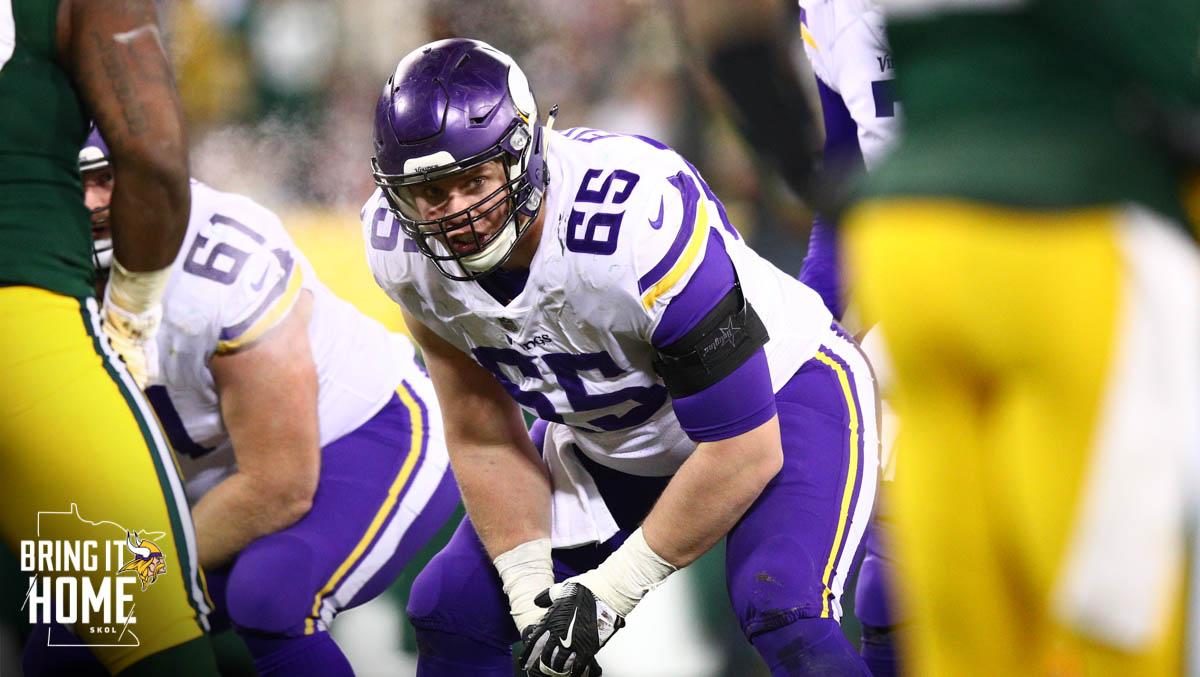 .@elflein65 has been named to the All-Rookie Team by @PFWAwriters!   📰: mnvkn.gs/V9TErj https://t.co/dQQIXOBQDh