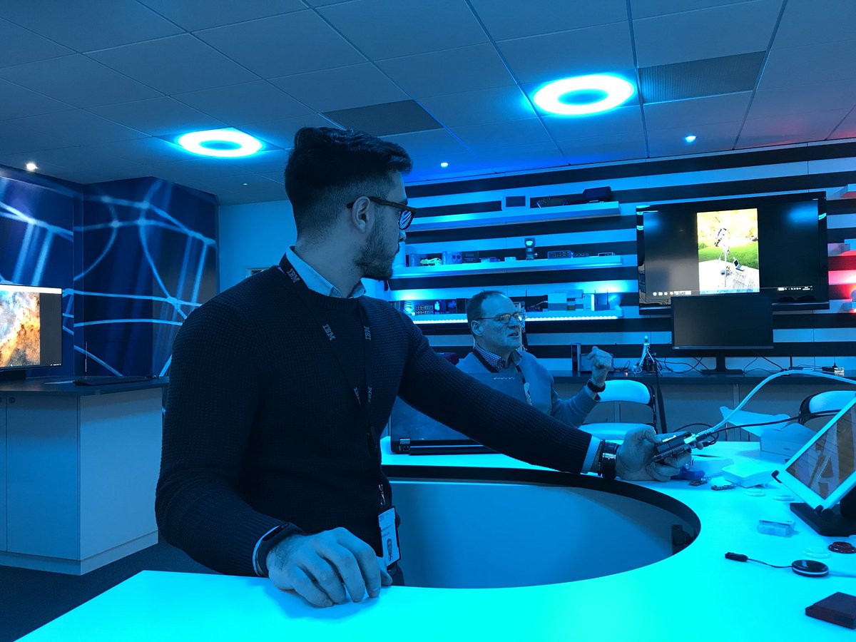 kate209ross's tweet photo. Fantastic to see our #Interns leading the way with technology and inspiring #Ignite @MovementToWork @IBMCareersUKI @8clarkd https://t.co/0BfKKwW5H5