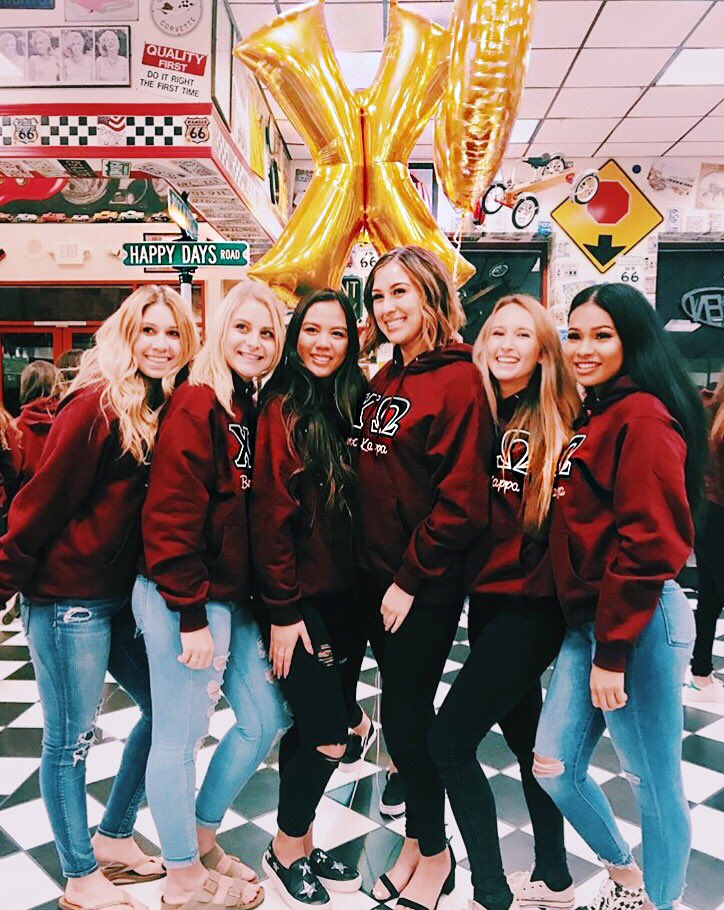 cpppanhellenic's tweet image. Congratulations to the newly initiated members of Chi Omega 🎉❤️💛