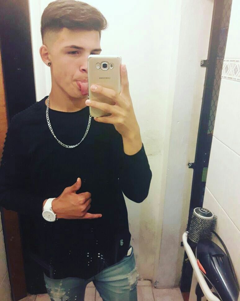 BultosPopulares's tweet photo. Desnudamos a Lean? 😍😘😙
(Hermosa pija)
300 Rt y lo desnudamos https://t.co/IQz4CGSHoZ