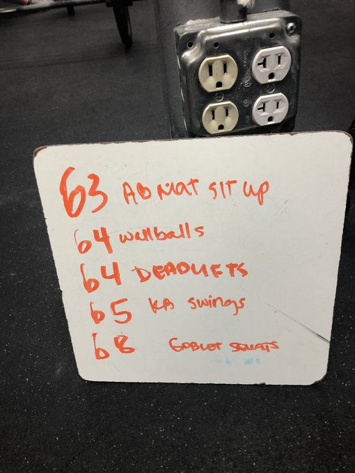 My legs hurt so bad that&rsquo;ll happen to you after this  But as soon as I recover I&rsquo;m commin back for you<a href="/tag/newprofilepic"class="tags"><span>#newprofilepic</span></a>