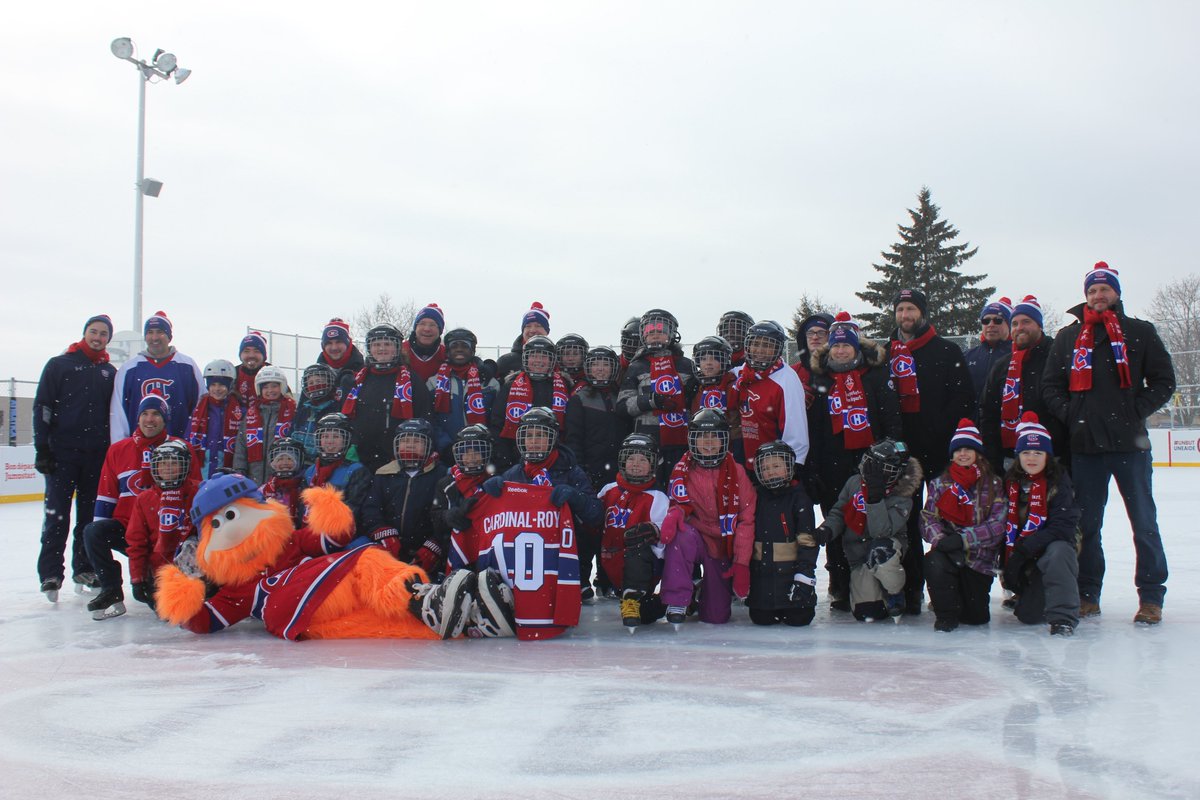 PHOTOS ET VIDÉO - Inauguration officielle de la patinoire des <a href="/CanadiensMTL/">Canadiens Montréal</a> | <a href="/JCossette77/">Jonathan Cossette</a> | lhebdojournal.com/inauguration-o… via <a href="/HebdoJournal/">Hebdo Journal</a> <a href="/begs22/">steve begin</a> <a href="/bergeron47/">Marc-Andre Bergeron</a> <a href="/LNH_FR/">LNH</a> #NHL <a href="/Mauricie/">Tourisme Mauricie</a> #Mauricie
