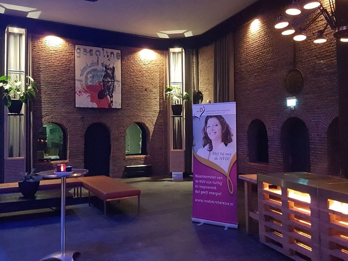 Het was ons een genoegen om op Fort Lent de directiesecretaressen van de Nederlandse Vereniging van Directie- en managementondersteuners (NVD) te ontvangen #fortlent #nvd #directiesecretaressen #gelderland #nederlandsevereniging #bijeenkomst #netwerken #dining #evenementenlocatie