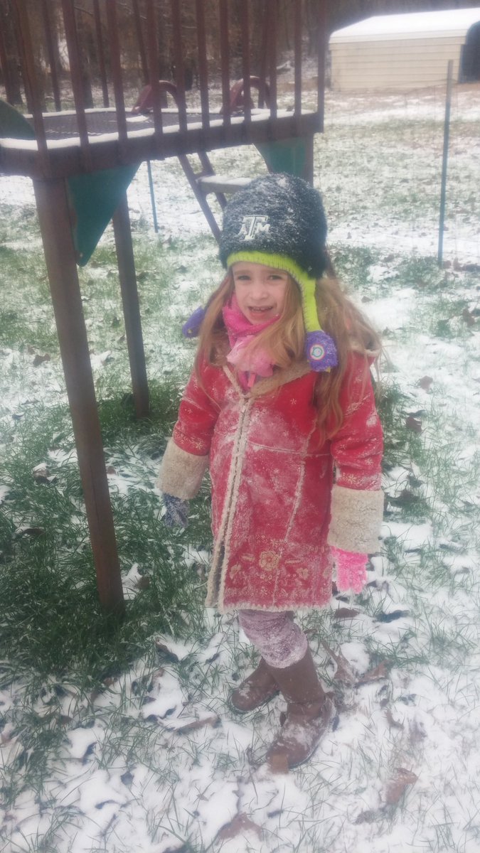 Emily Bennett tweet media