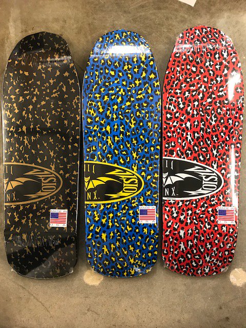 Select Distribution tweet media