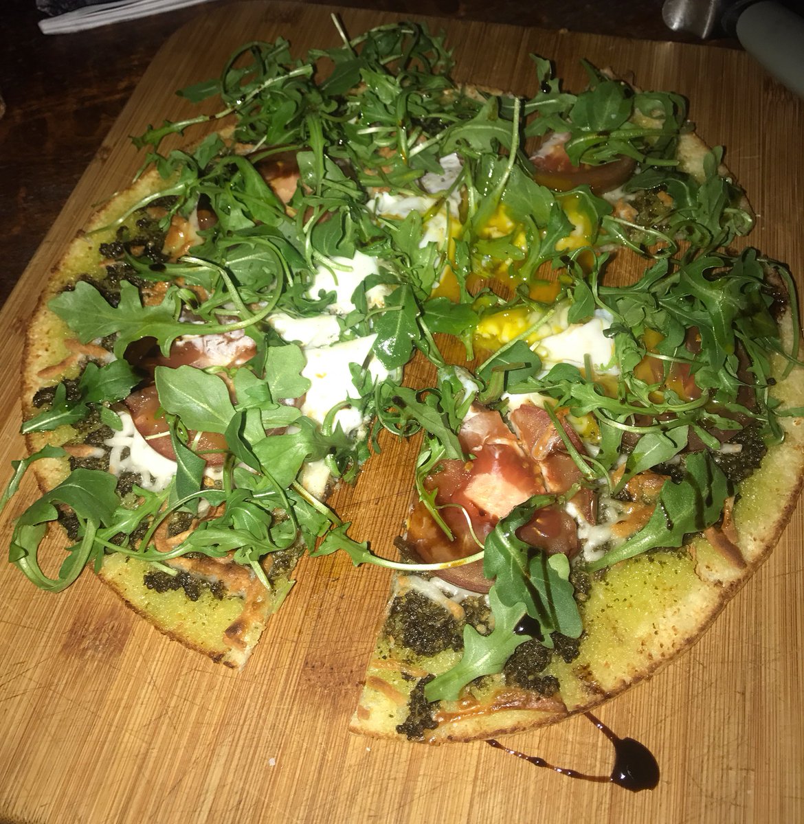 805Fit's tweet image. Last nights dinner! Cauliflower pizza (gluten free!), with pesto, tomatoes, almond cheese, arugula, a fresh egg, and drizzled with basil olive oil and balsamic vinegar. 100% guilt free!