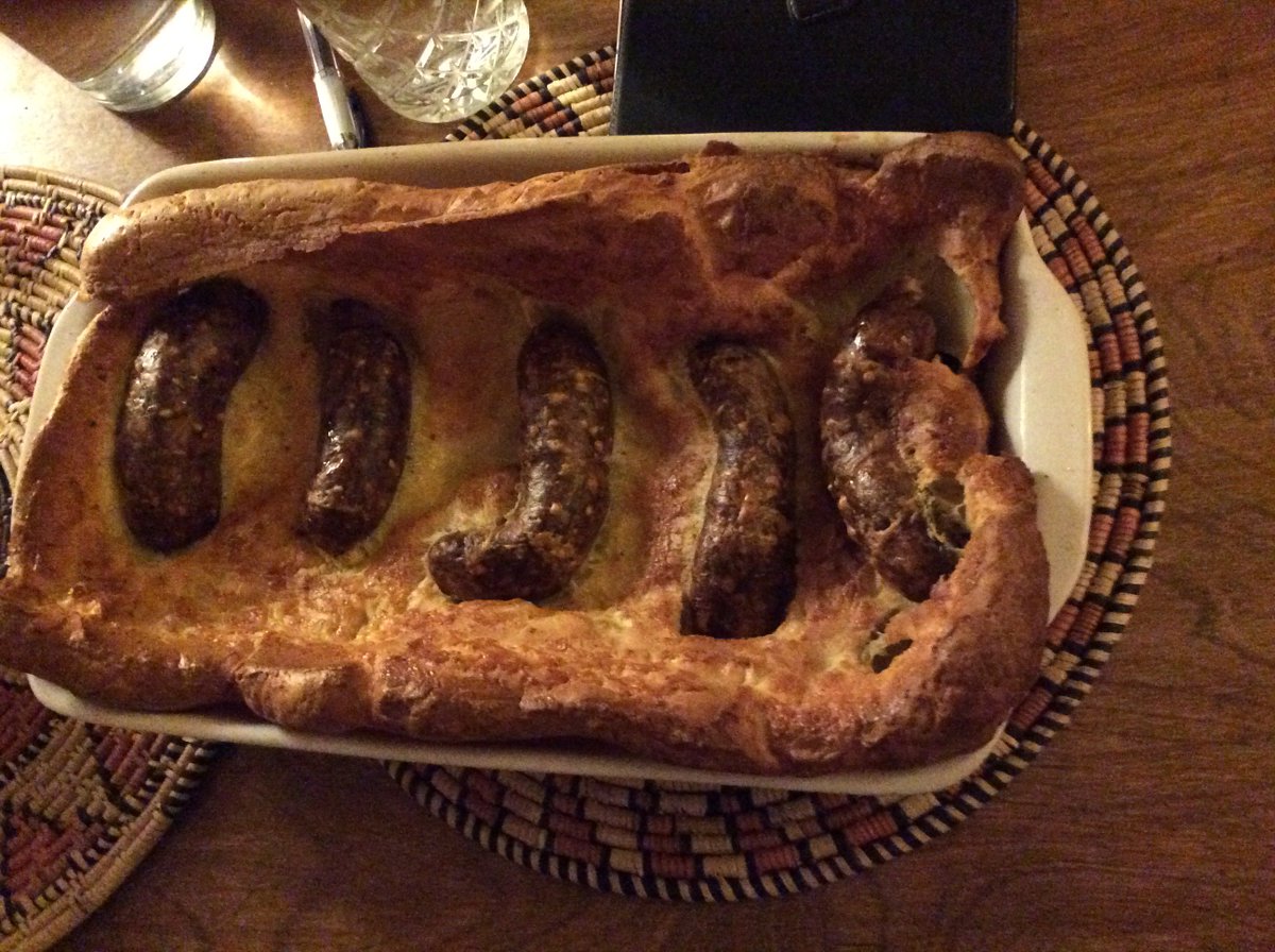 mollymfoods's tweet photo. Why not try one of our #lowmeat #sausages in toad in the hole to warm you up this dinner time https://t.co/AHuNkA5TQQ