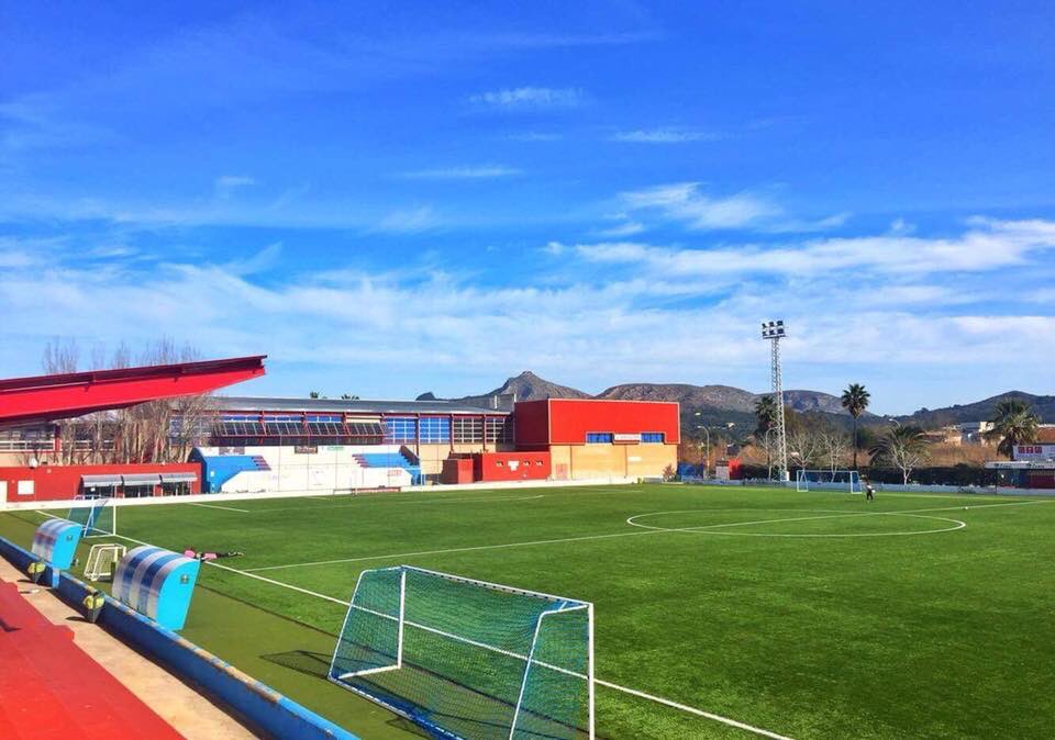 Liam Robertson (@liamrobertson20) on Twitter photo ☀️🇪🇸⚽️ Looking to get away with a youth football team? Fancy a week training in Mallorca? ⚽️🇪🇸☀️Get in contact for further details! enquiries@esasoccer.co.uk ☀️🇪🇸⚽️ Looking to get away with a youth football team? Fancy a week training in Mallorca? ⚽️🇪🇸☀️Get in contact for further details! enquiries@esasoccer.co.uk