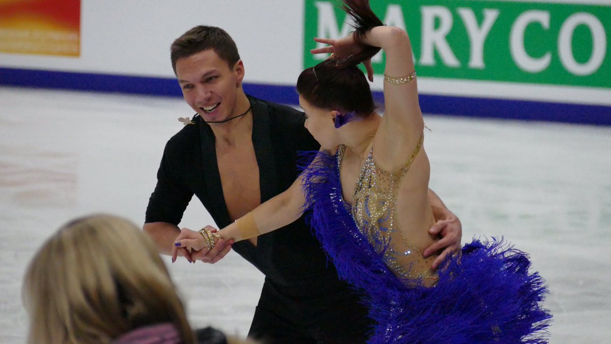 Чемпионат Европы-2018 (Jan 15 - Jan 21, 2018  Moscow /RUS) - Страница 15 DTsVLbuW4AU7vB7