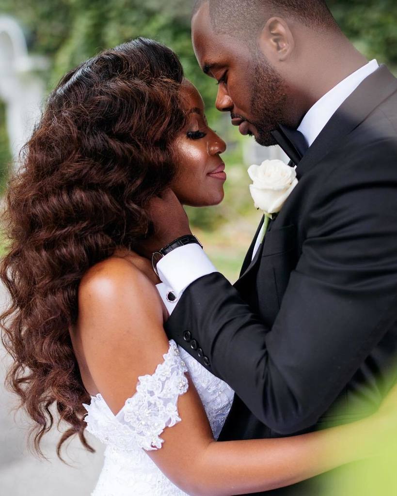 munaluchiBride's tweet photo. Nana extended his hand to the love of his life, and as Christine walked to take it he dropped to one knee and asked her to spend the rest of their lives together. Read more of their story on the blog now or in the #munawinter17 issue. ❤️
-
Event Plan… https://t.co/4NAjfm1c2N https://t.co/ywwqM95E0T