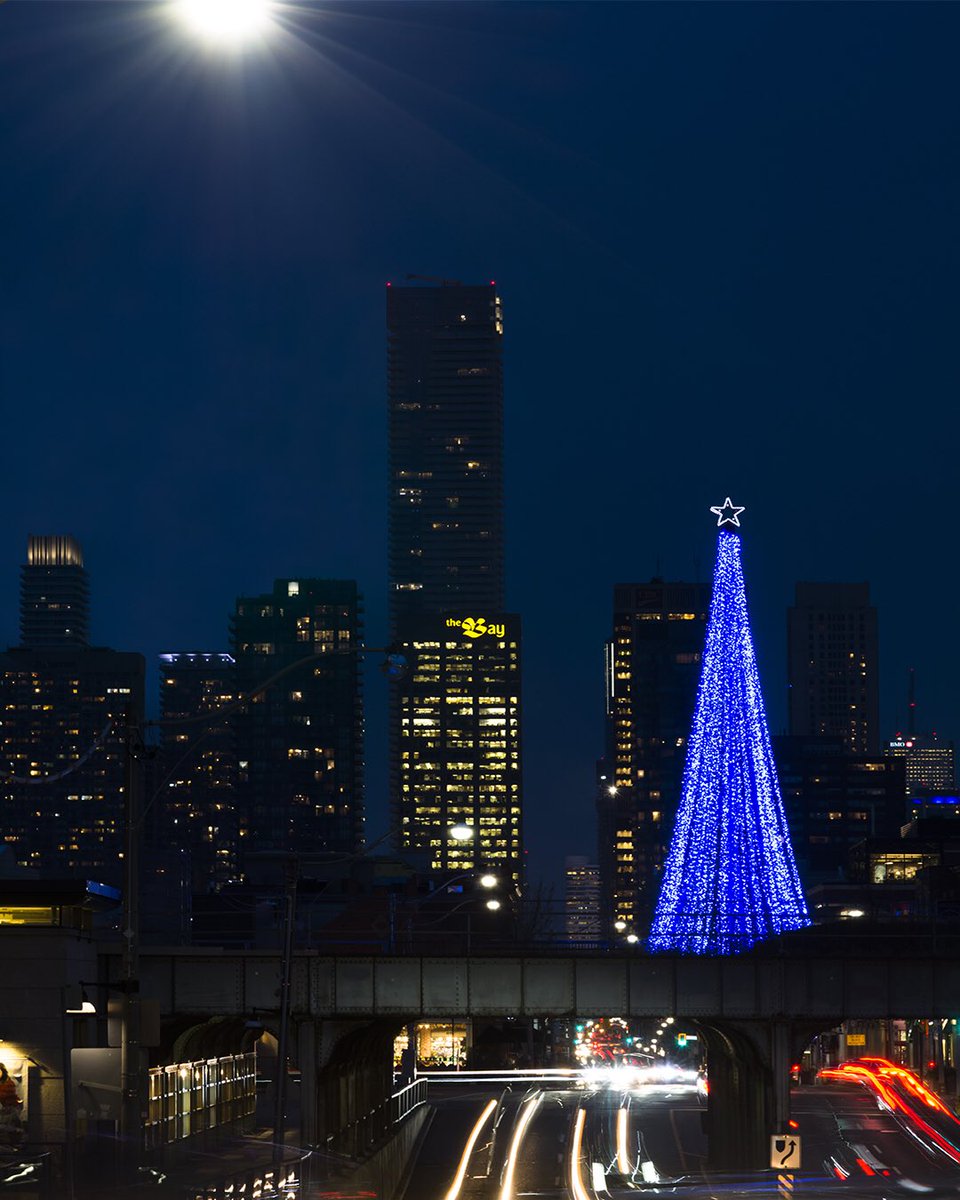 Summerhill shines by night. #summerhill #agentboris