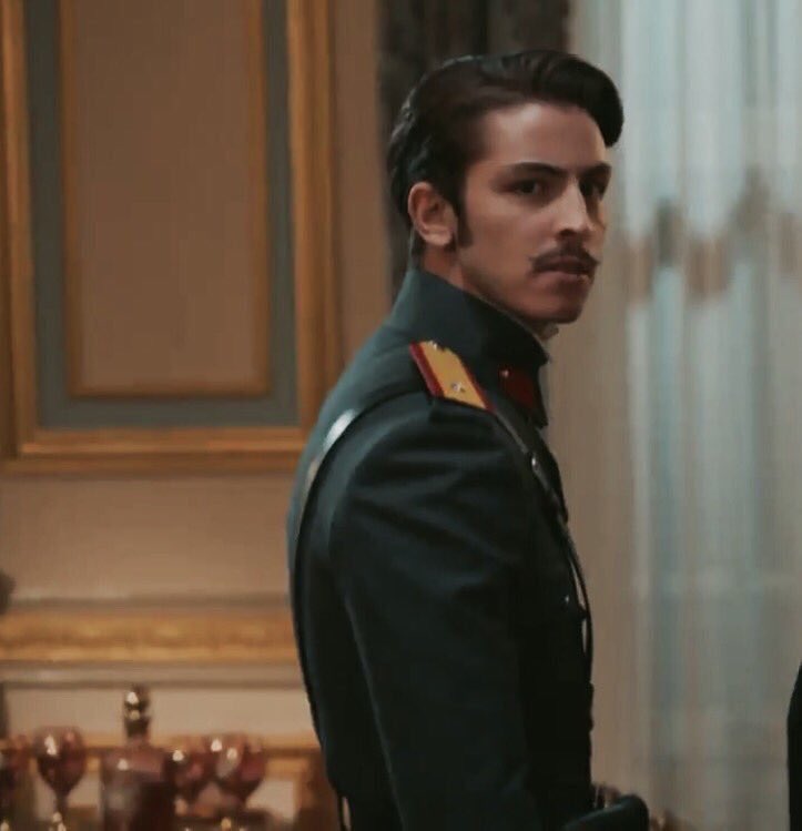 ecenazsland's tweet photo. Biraz da oğluşumun en sevdiğim halleri atıyım

RüyalardaVeAşkta HiLeon https://t.co/RWOeRKfayq