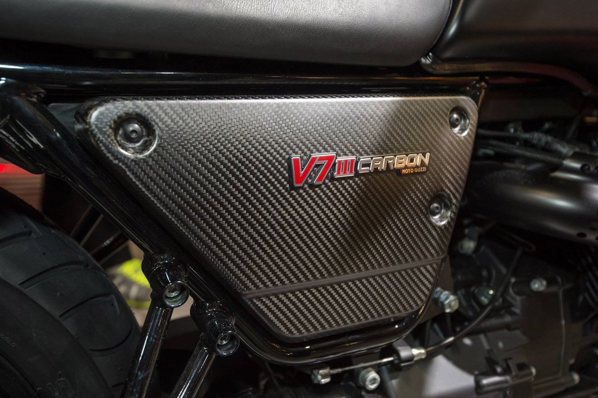 MotociclismoMex's tweet photo. La #V7IIICarbon estará disponible a finales de mes en edición limitada, Conoce más de ella aquí =>https://t.co/cGMrIpHBrn
#MotociMX https://t.co/kwEuq397x1