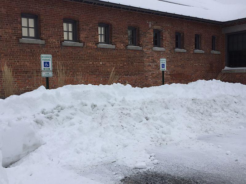 For Those With Physical Mobility Issues, Winter Weather Brings Icy Challenges dlvr.it/QBVwxm https://t.co/VtXNs3VBt3