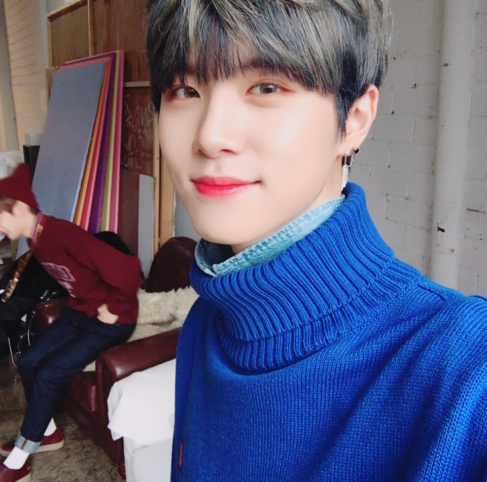 JBJtwt787's tweet photo. [#김동한😬] 조금 이따 보자구용ㅎ 아아아아아아아아아아아아아아앙😘 https://t.co/pS25PelgUs