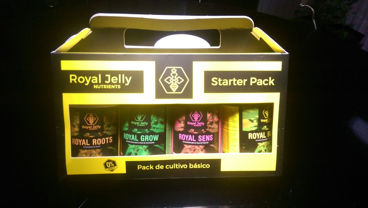 duendejaramillo's tweet photo. Hoy me llego un premio.....gracias a royal jelly nutrients!!!!! https://t.co/eCnhJRg2FD