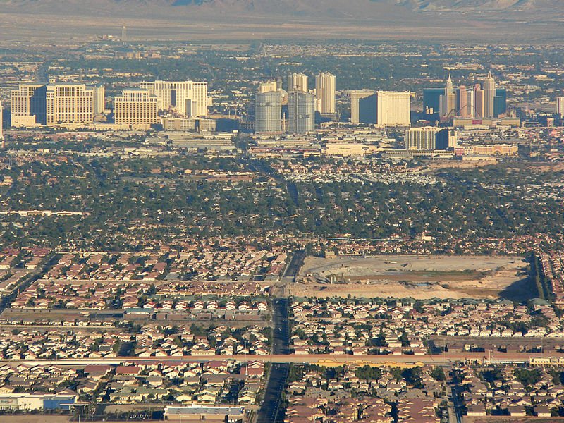8NewsNow's tweet photo. Not sure if you noticed, but #StupidQuestionsForVegas is trending right now, so this had us wondering. What's the crazies question you've ever been asked about Las Vegas? https://t.co/nBm63hR9XJ