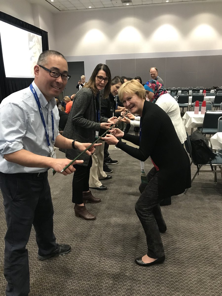 Let the games begin! @DrEdwinOzawa & team with helium sticks  #IMSH2018