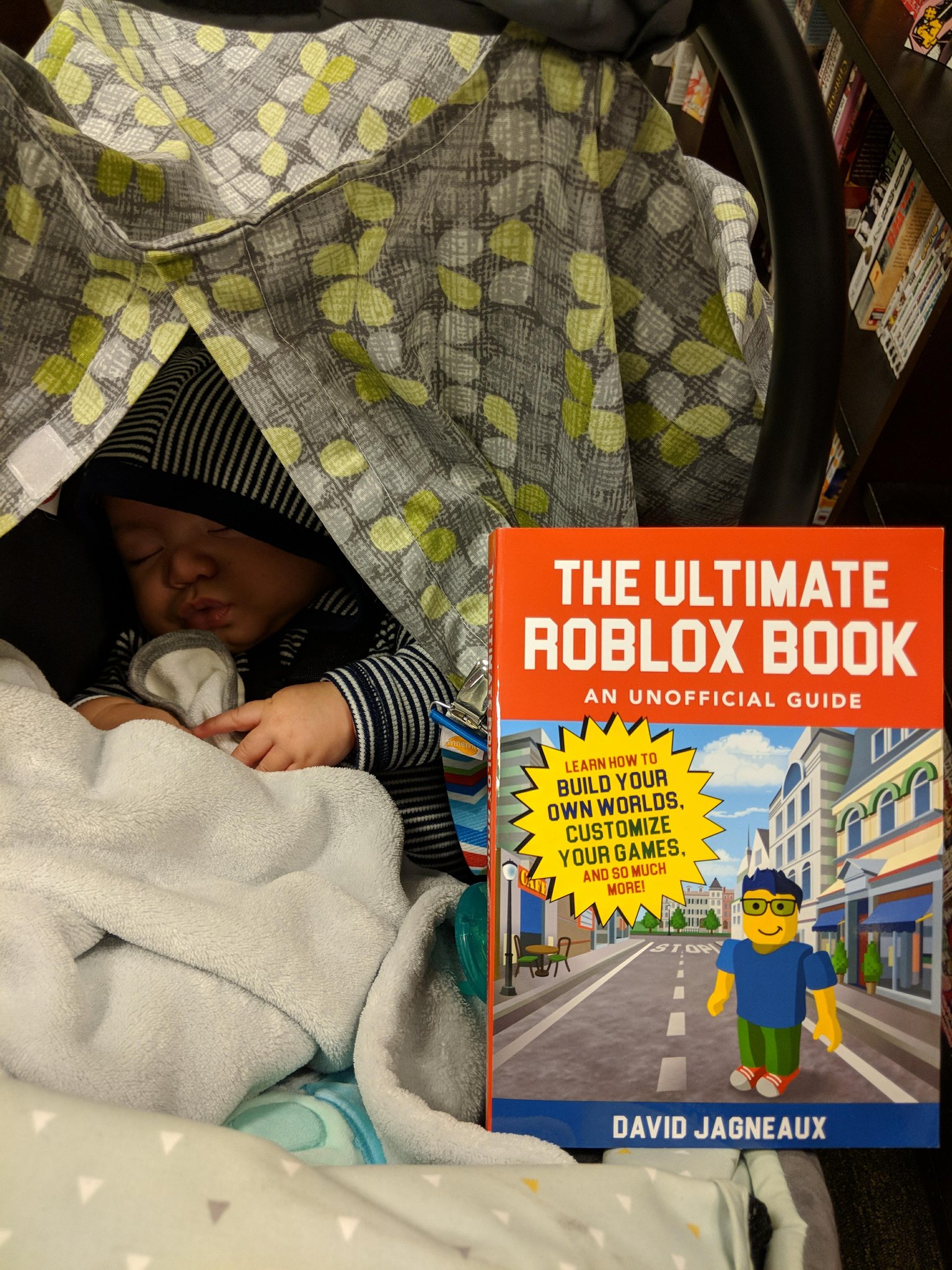 David Jagneaux Faerun On Twitter My Wife Just Walked Into A Barnes Noble And Found My Roblox Book On The Shelf This Is So Awesome And Surreal - the ultimate roblox book an unofficial guide david